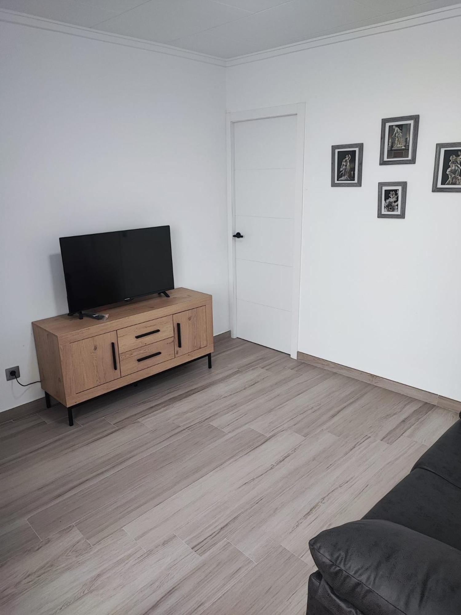 Casa Salvador, Escapada De Aventura Y Relax En Bunol Apartment Luaran gambar