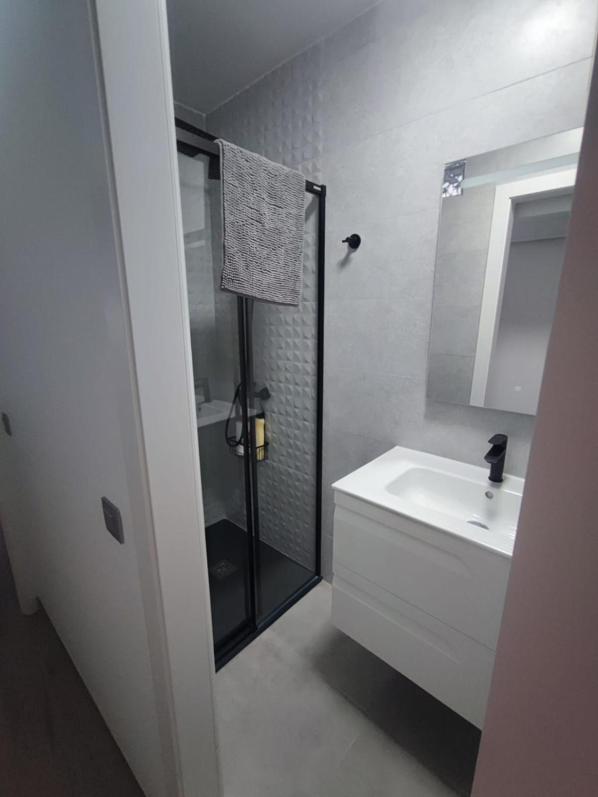 Casa Salvador, Escapada De Aventura Y Relax En Bunol Apartment Luaran gambar