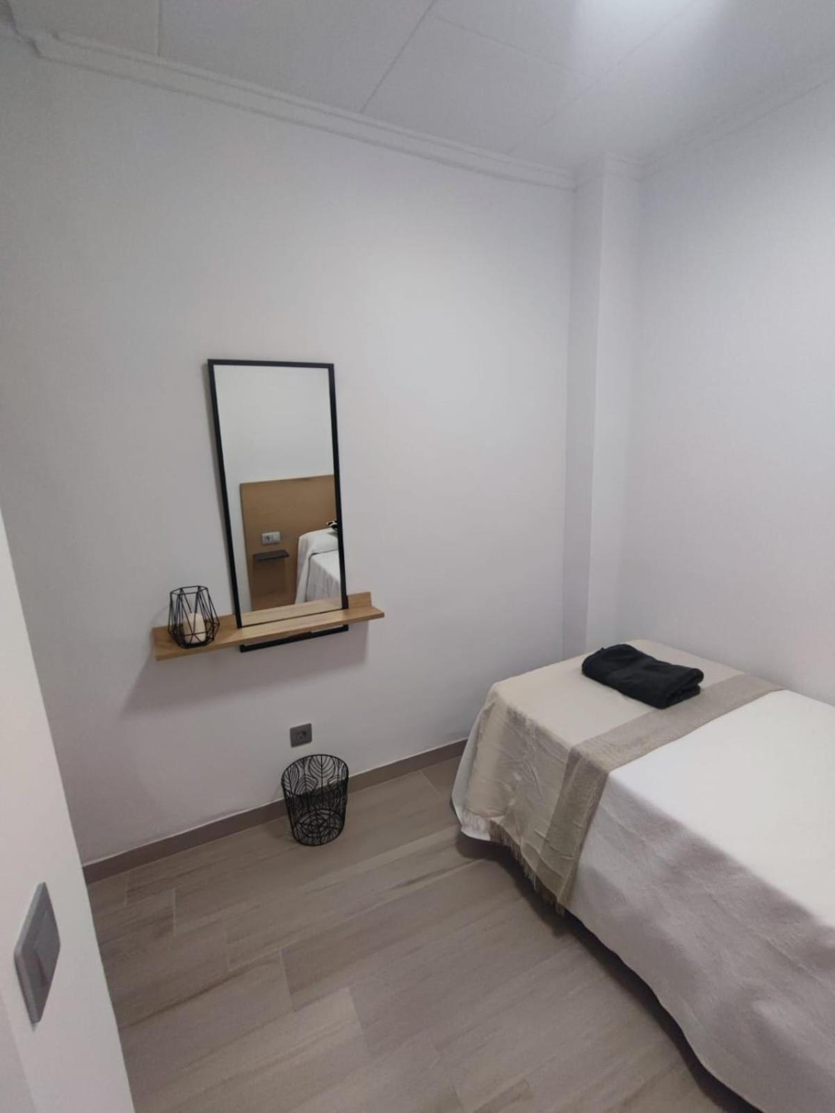 Casa Salvador, Escapada De Aventura Y Relax En Bunol Apartment Luaran gambar
