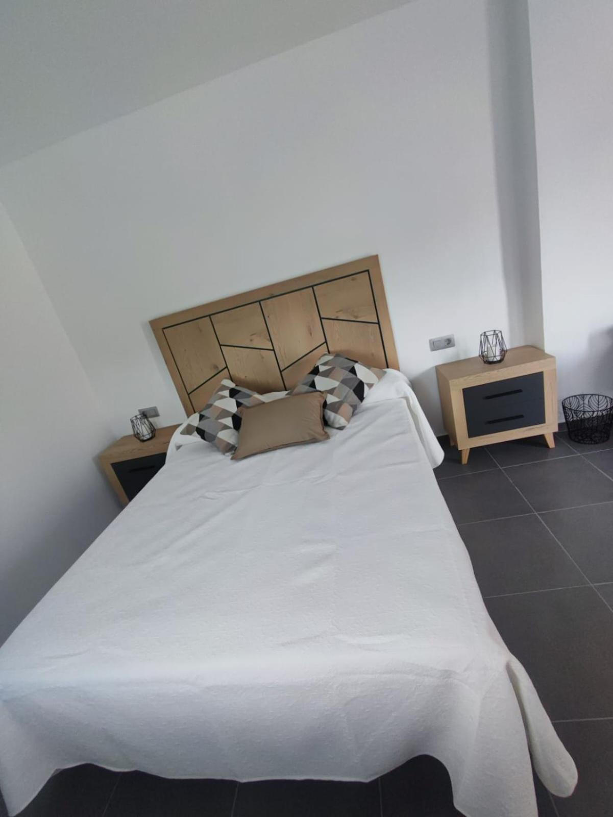 Casa Salvador, Escapada De Aventura Y Relax En Bunol Apartment Luaran gambar