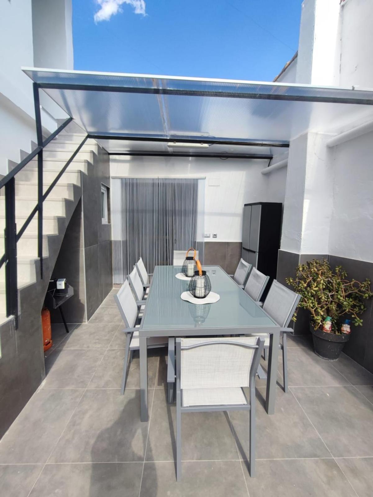 Casa Salvador, Escapada De Aventura Y Relax En Bunol Apartment Luaran gambar